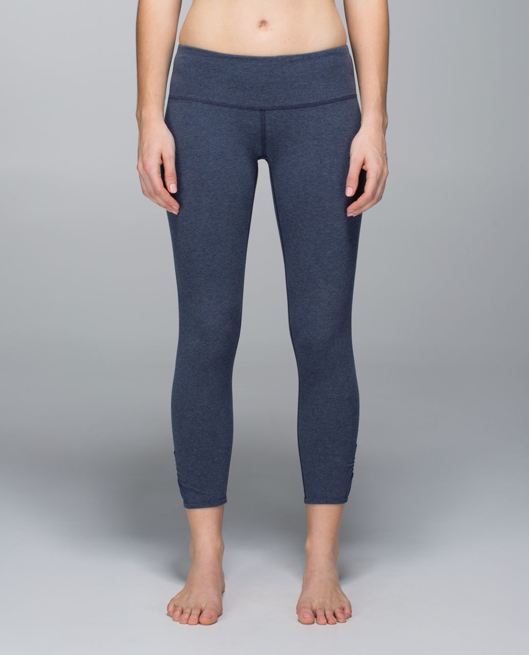 Lululemon Dhanurasana Crop II - Heathered Cadet Blue