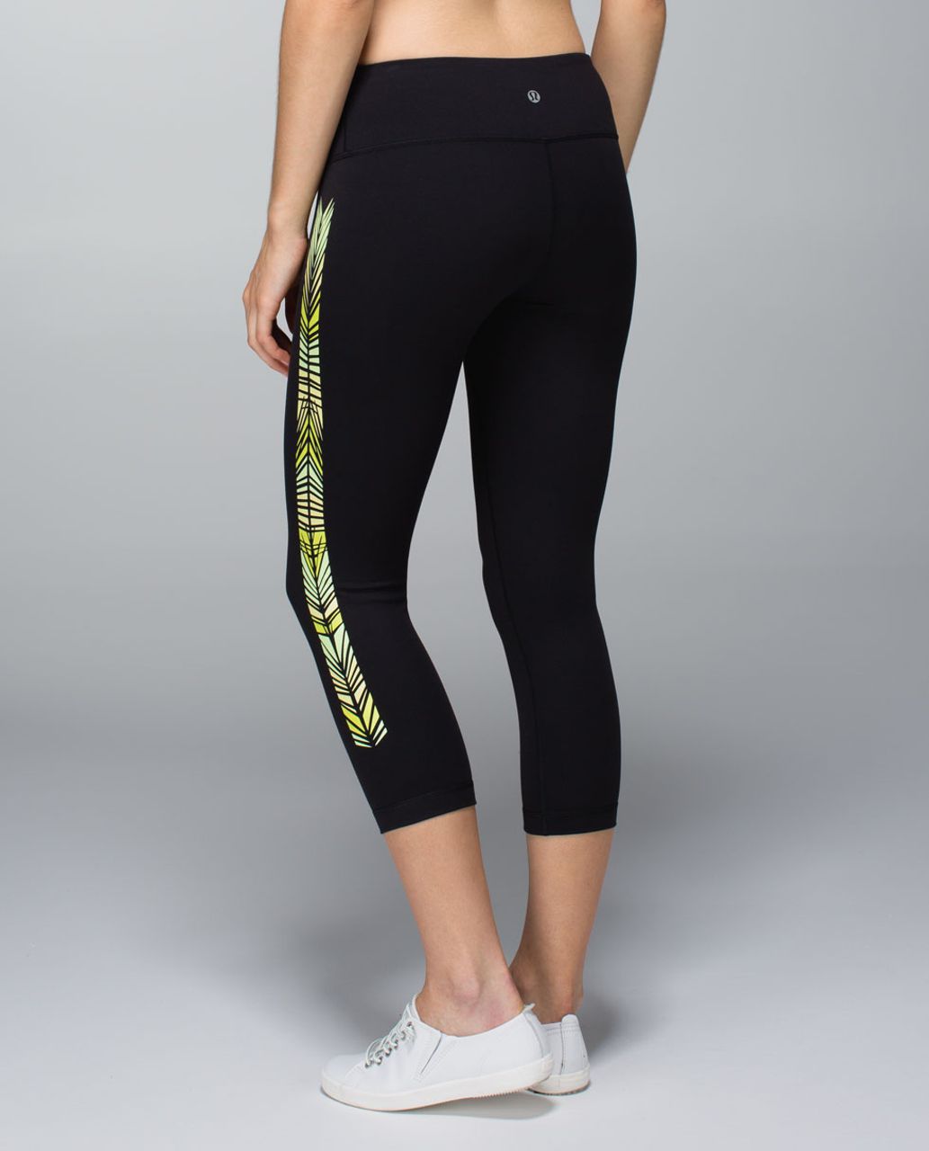 Lululemon Wunder Under Crop (Print) *Full-On Luon - Black /  Green