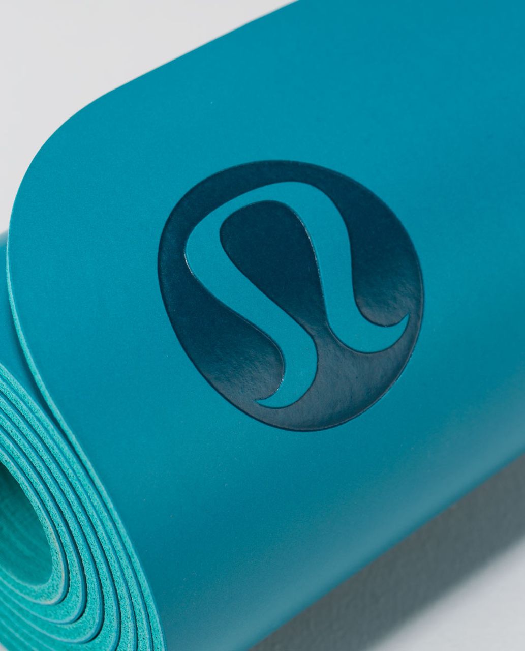 Lululemon The Mat - Surge