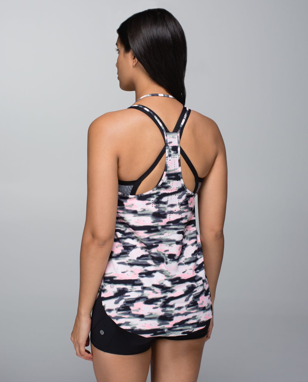 My Superficial Endeavors: Lululemon Wunder Under Crop Wamo Camo Barely Pink  =)