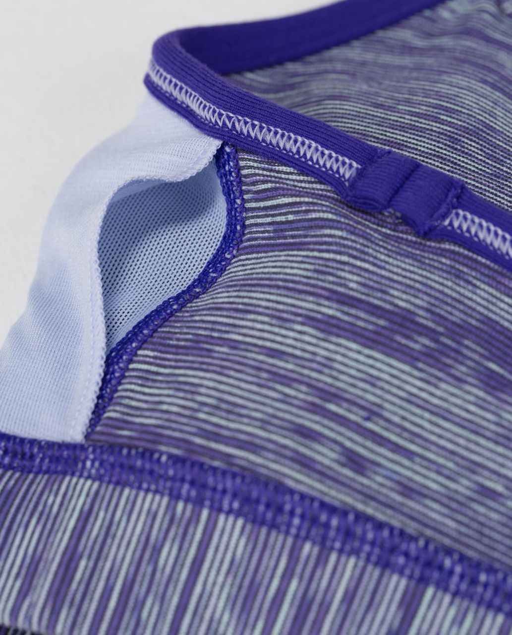 Lululemon Flow Y Bra IV - Wee Are From Space Brusied Berry / Bruised Berry