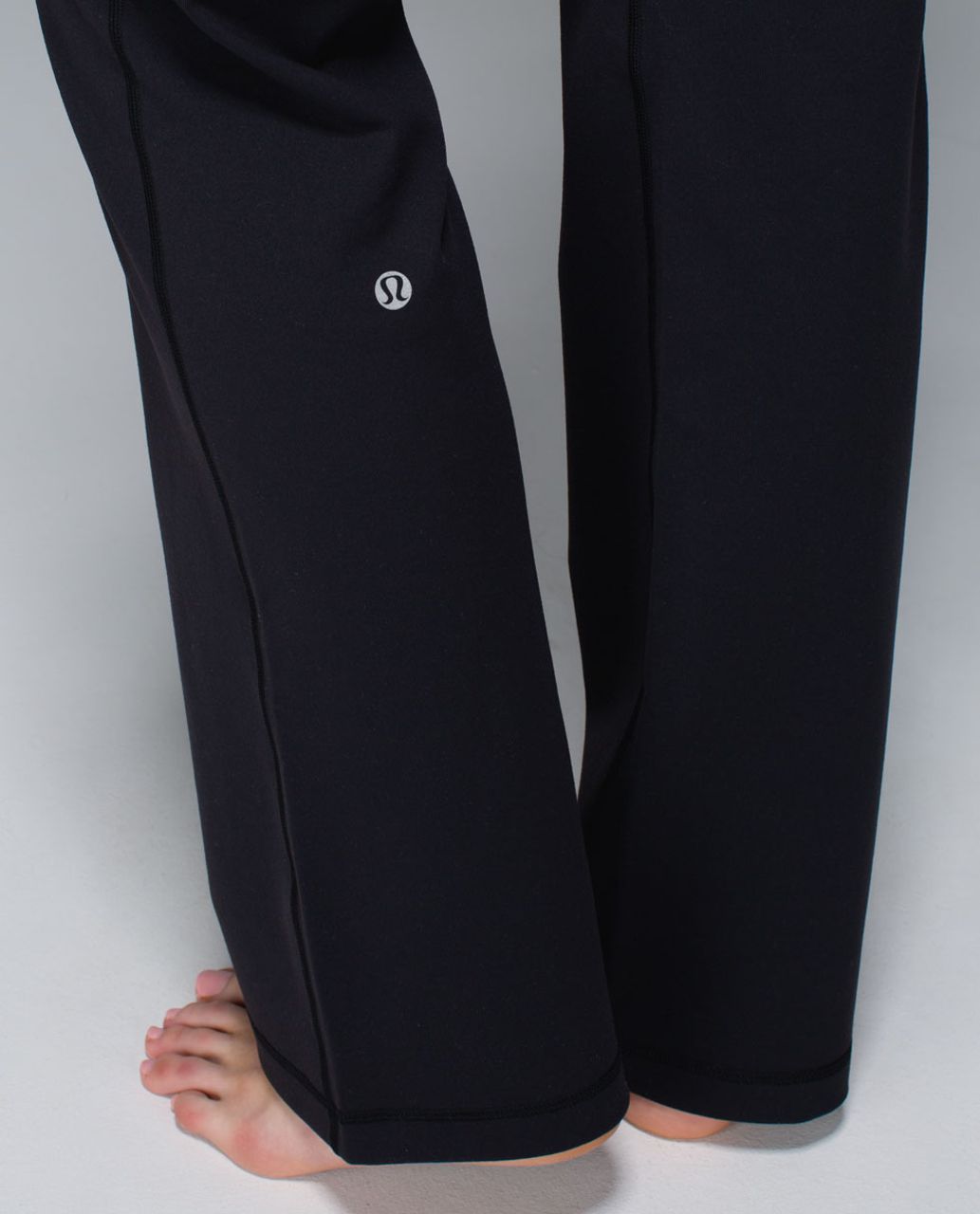 Lululemon Astro Pant *Full-On Luon (Regular) - Black / Heathered Cadet Blue  / Aquamarine - lulu fanatics