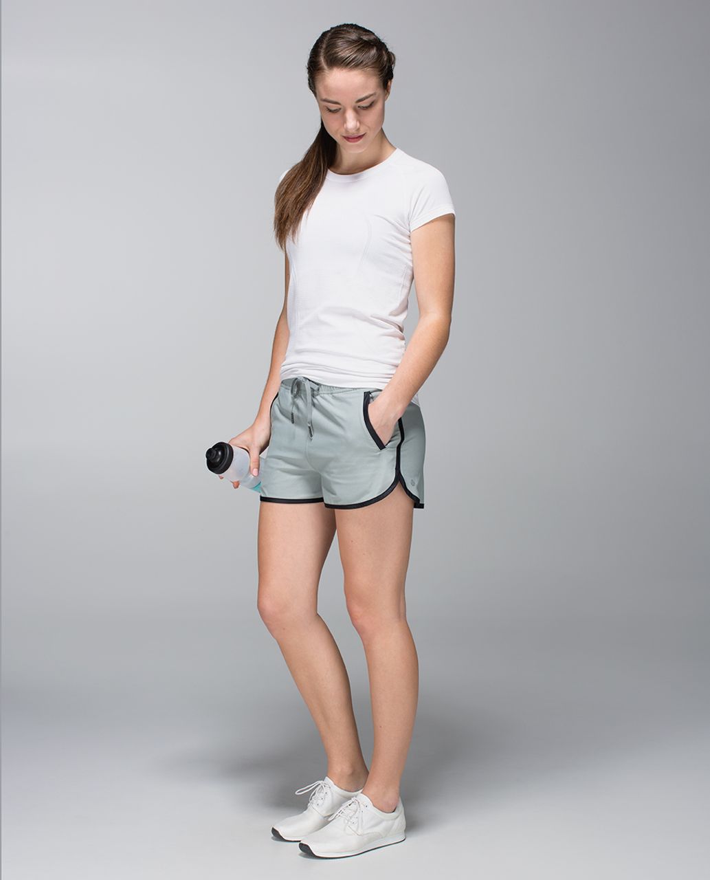 Lululemon Varsity Short - Earl Grey / Black