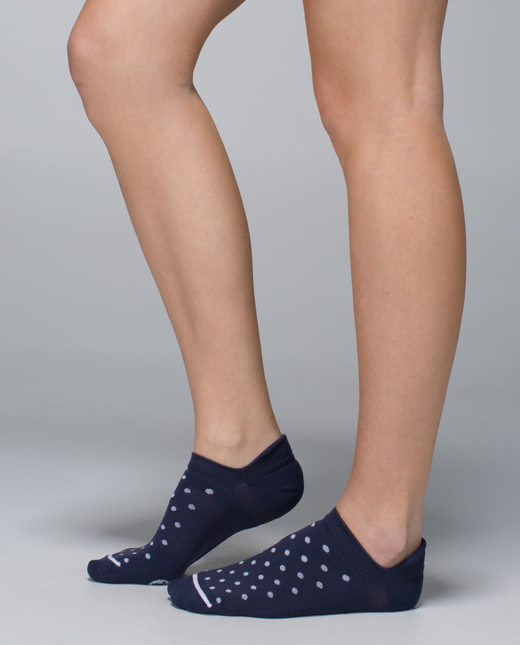 Lululemon Women's Ultimate No Show Run Sock *Ergo Toes - Polka Dot Cadet Blue