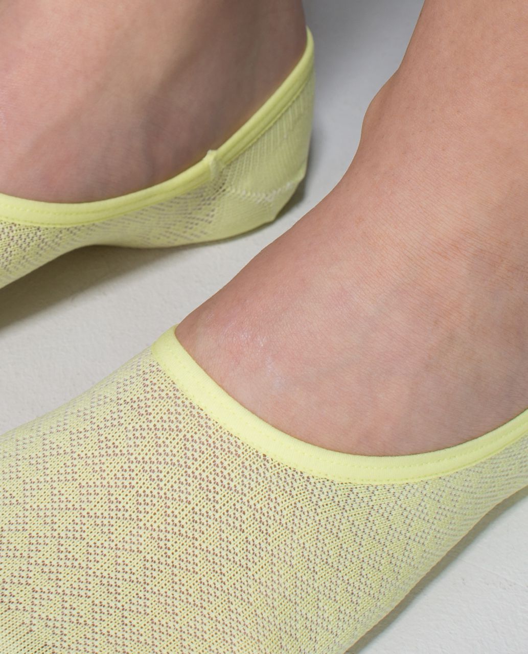 Lululemon Women's No-Sock Sock - Double Diamond Sheer Lemon