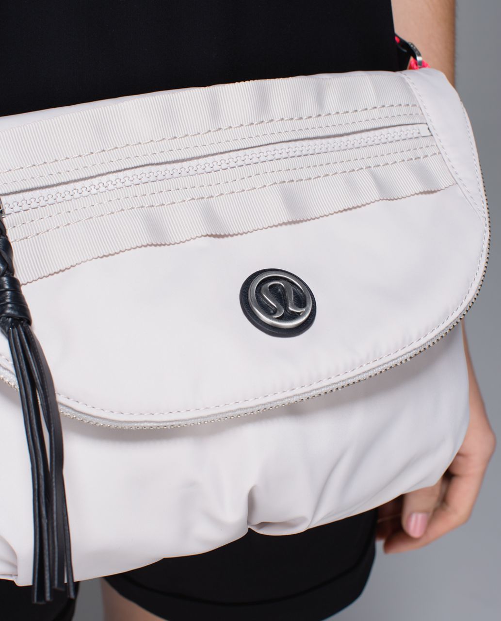 Lululemon Festival Bag - Dune / Deep Coal