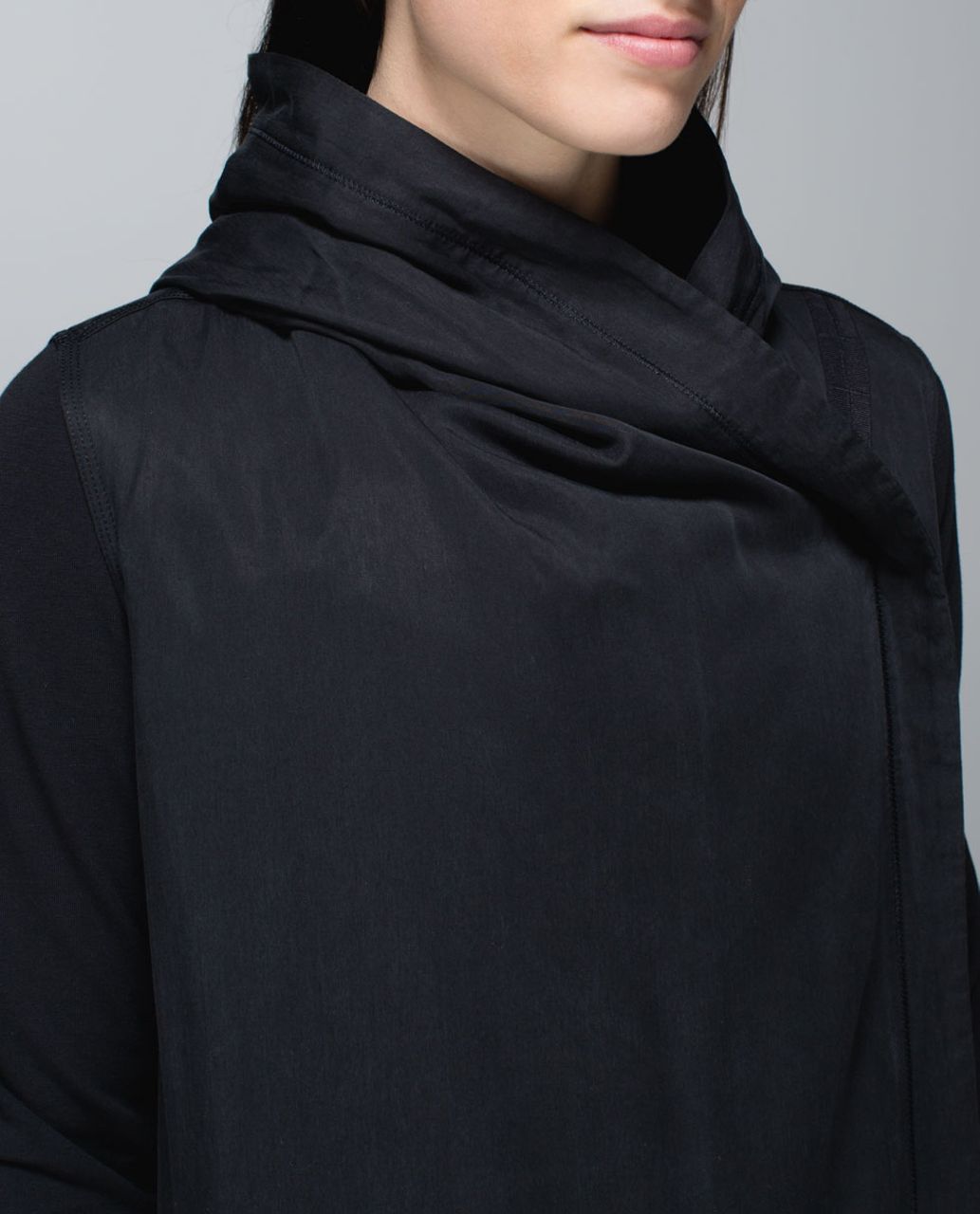 Lululemon Blissed Out Wrap - Black