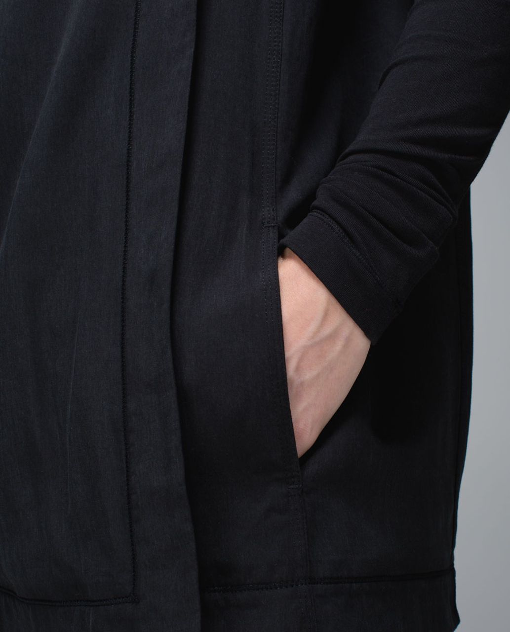 Lululemon Blissed Out Wrap - Black