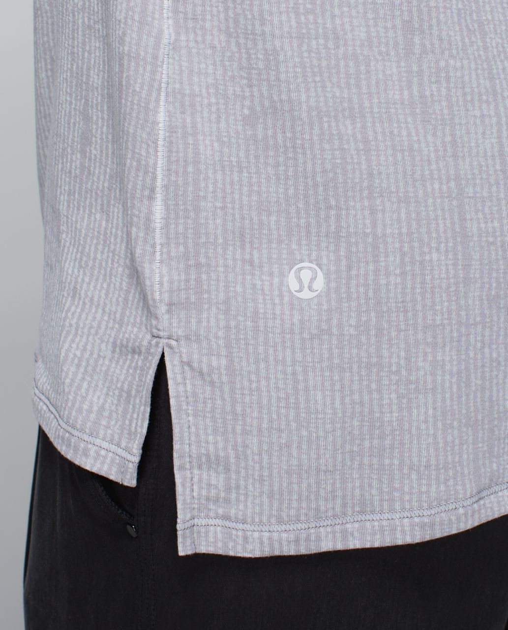 Lululemon Trikonasana Tee - Burlap Texture Burnout Silver Spoon / Silver  Spoon - lulu fanatics