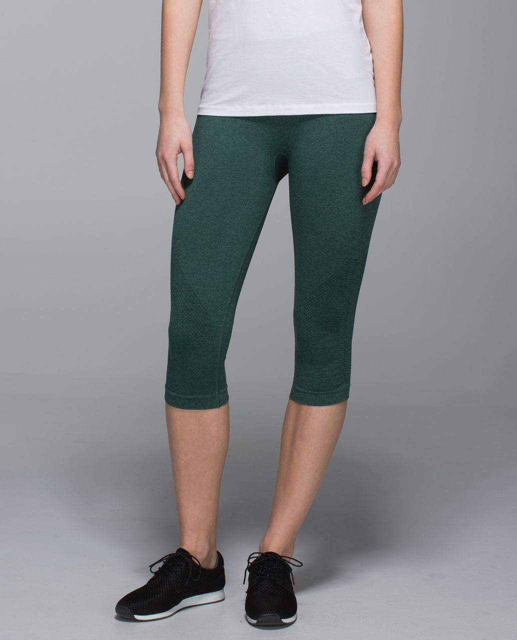 Lululemon In The Flow Crop - Inkwell - lulu fanatics