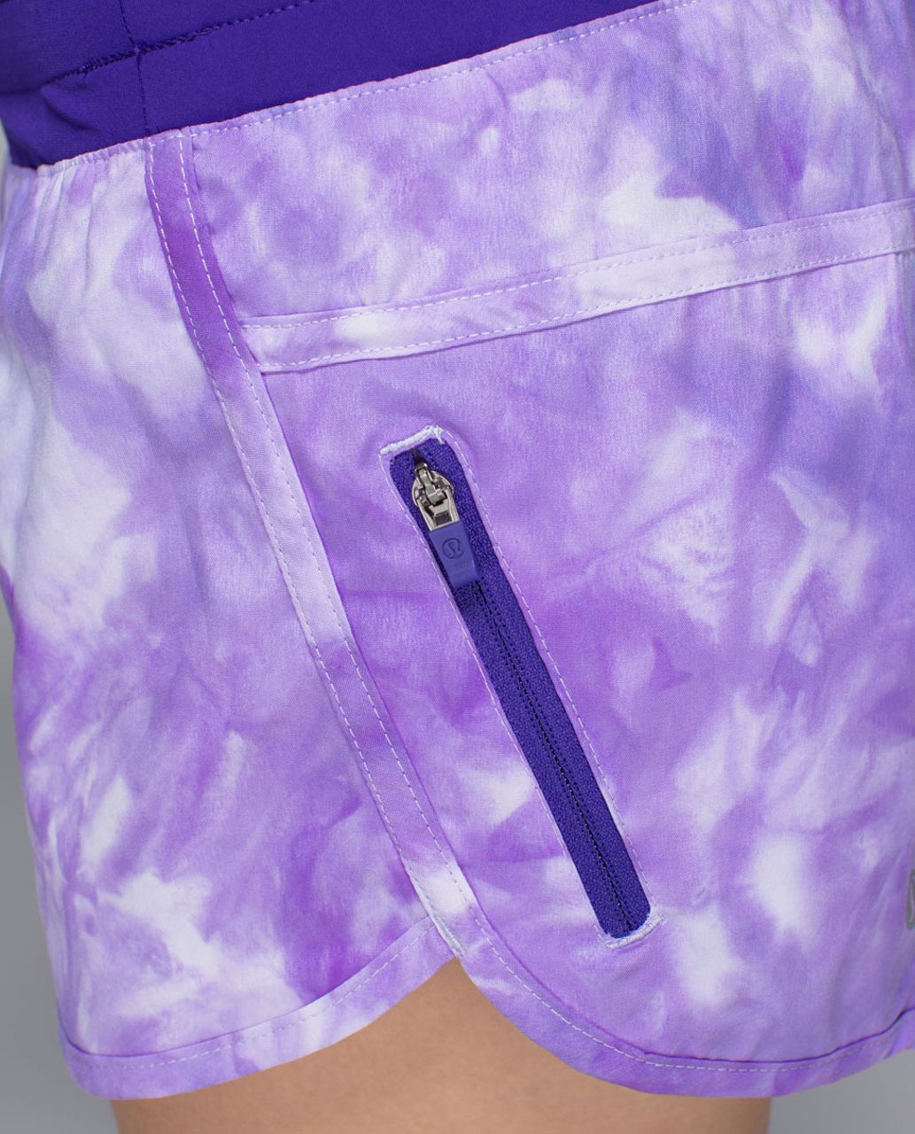 Lululemon Tracker Short II *2-way Stretch - Spray Dye Cool Breeze Bruised Berry / Bruised Berry