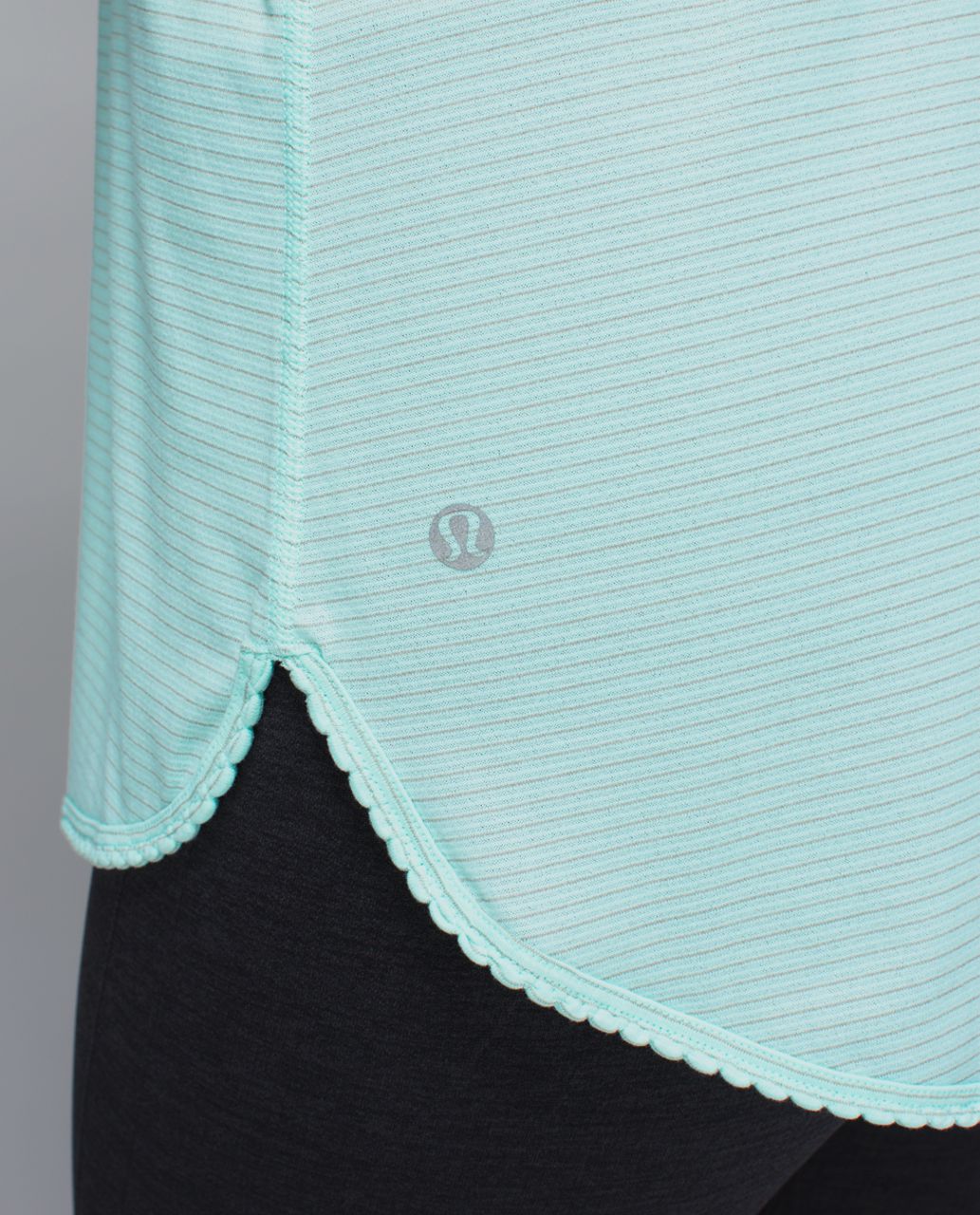 Lululemon 105 F Singlet *Silver - Heathered Aquamarine