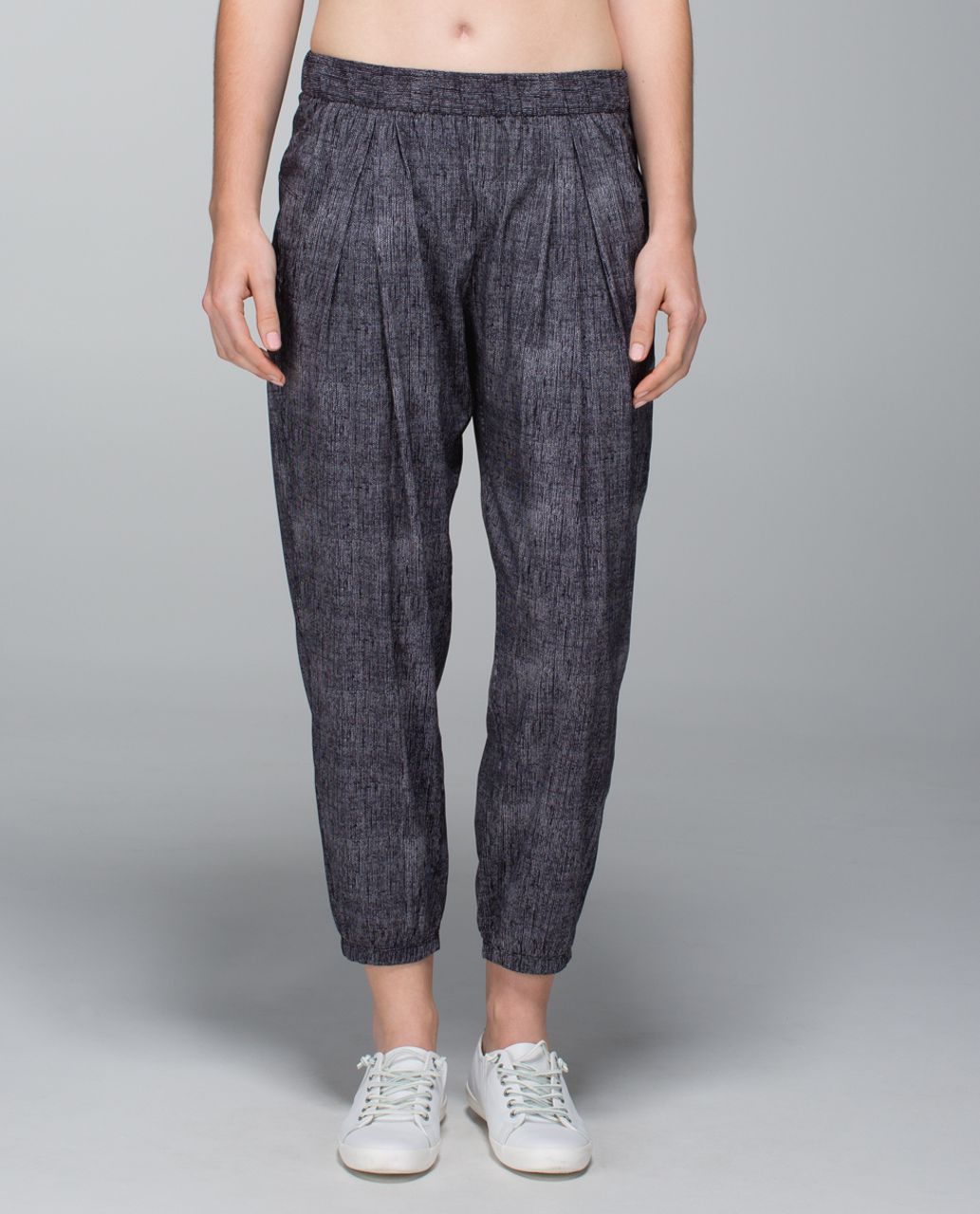 Lululemon Rollin' With My Omies Pant - Burlap Texture Black Dune / Black