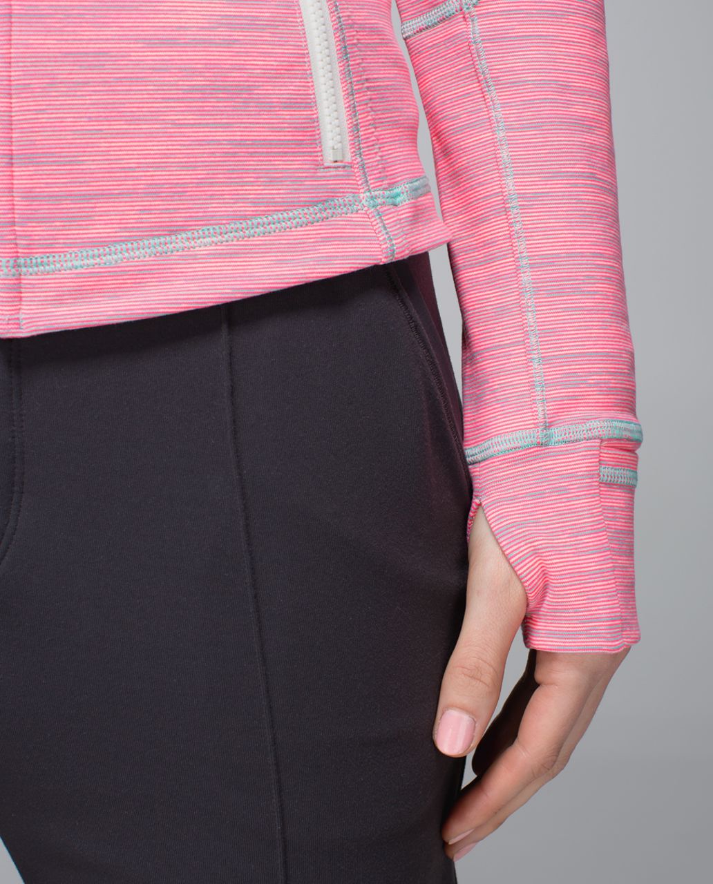 Lululemon Forme Jacket *Cuffins - Wee Are From Space Neon Pink Opal / Angel Wing