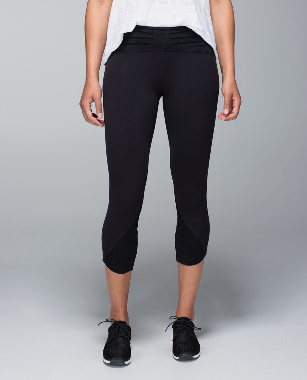 Lululemon Embrace Crop *Full-On Luon - Black