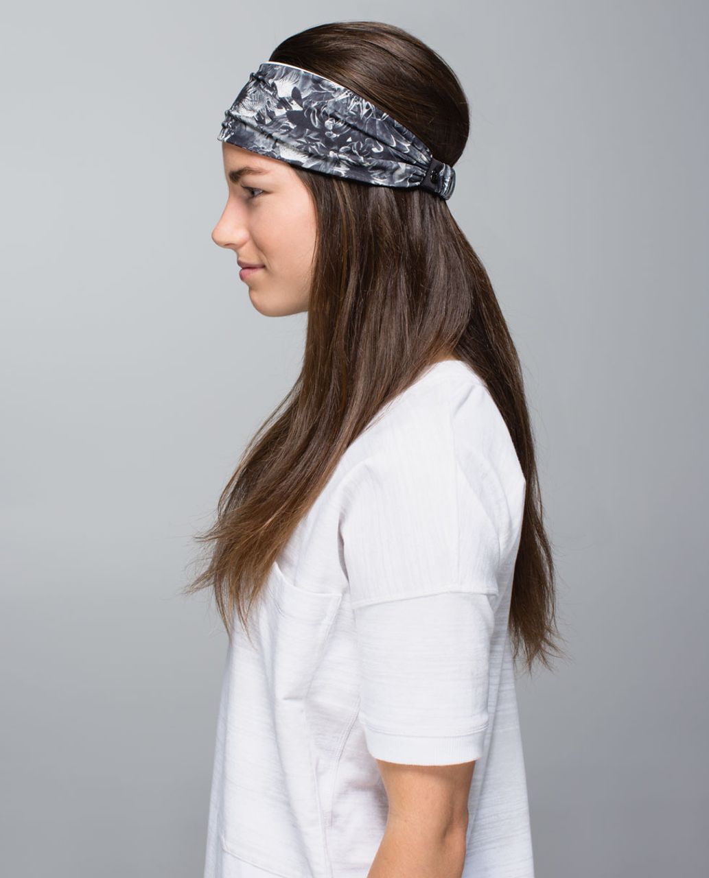 Lululemon Bang Buster Headband *Reversible - Flowabunga Black Angel Wing / Angel Wing