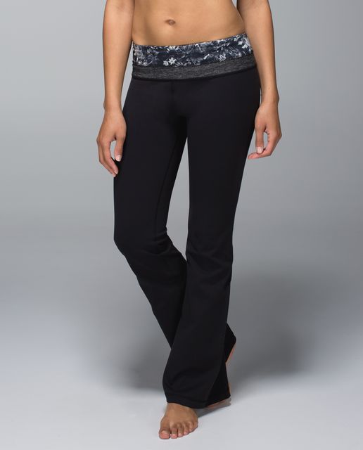 Lululemon Groove Pant III (Tall) - Black / Dramatic Static White Black ...