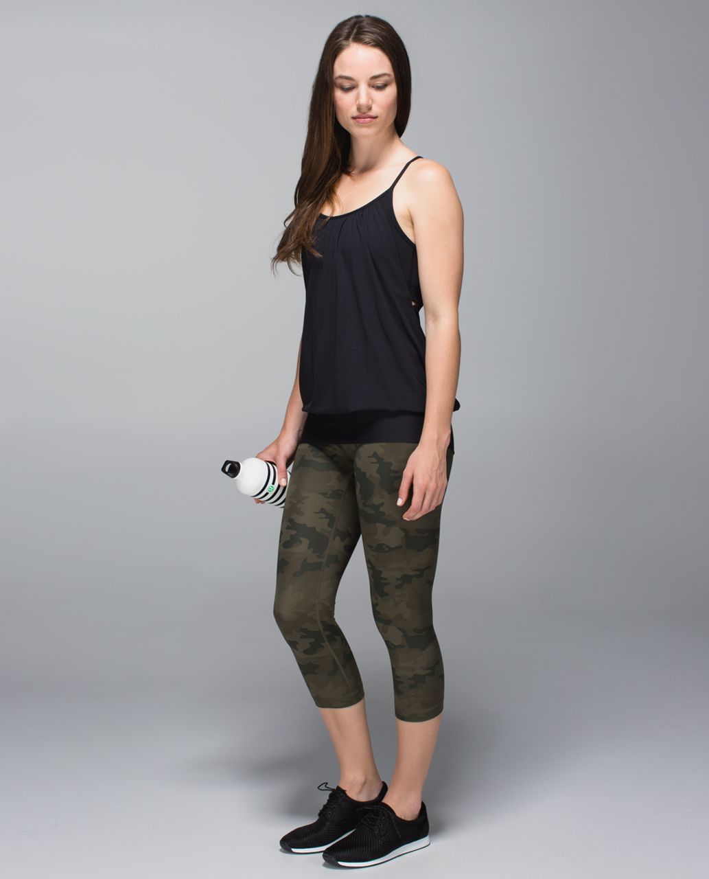 Lululemon Wunder Under Crop *Full-On Luxtreme - Savasana Camo 20cm Fatigue  Green - lulu fanatics