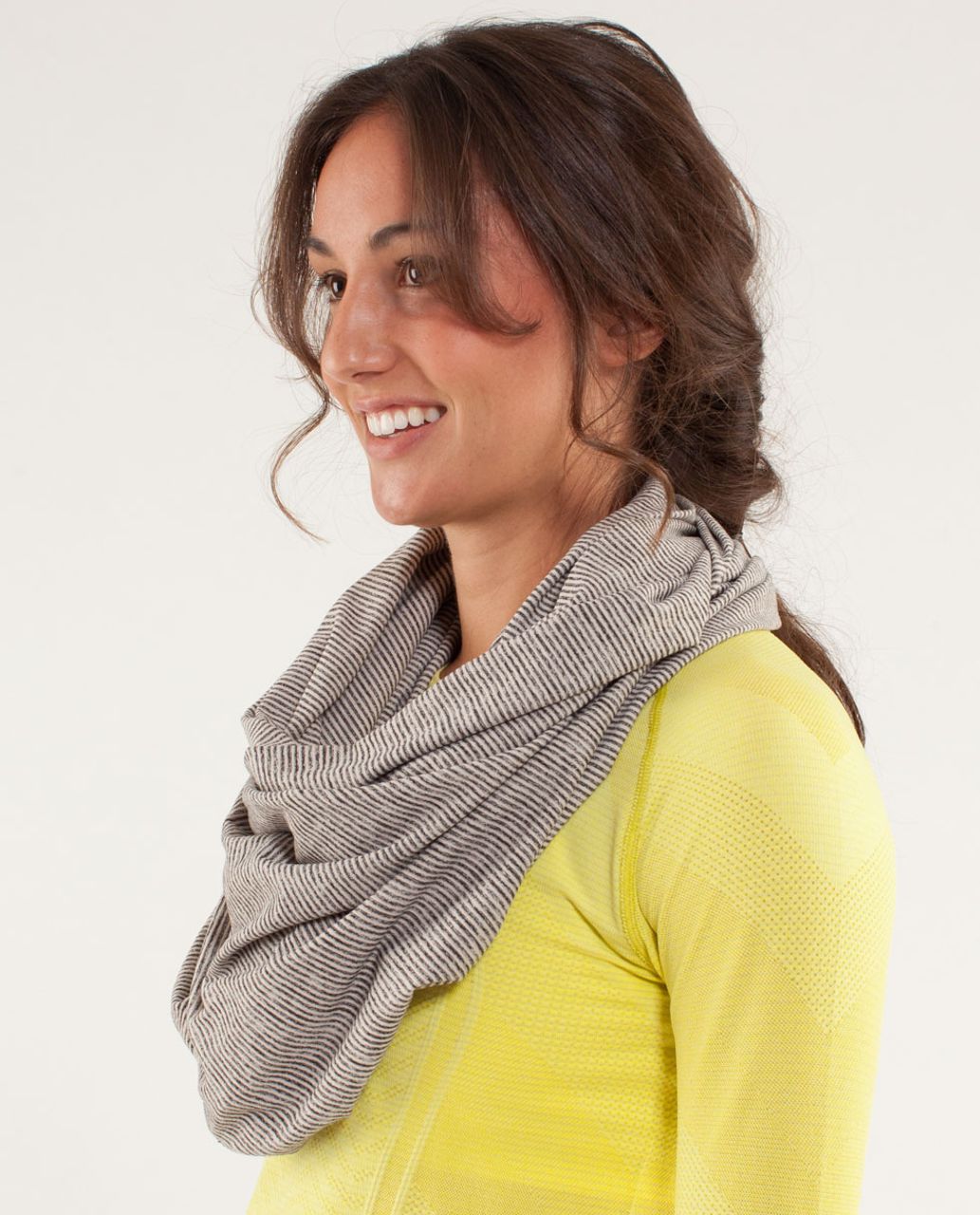 Lululemon Vinyasa Scarf *Rulu - Tonka Stripe Cashew / Heathered Black