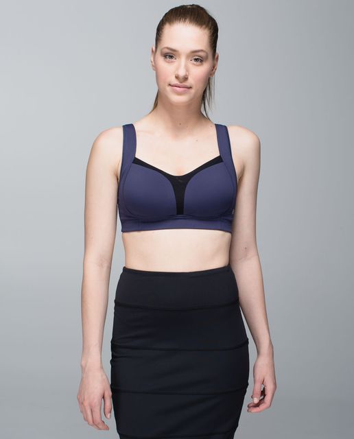 Lululemon Ta Ta Tamer III - Lilac - lulu fanatics