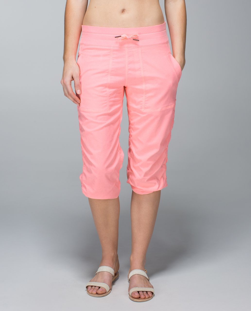 Lululemon Studio Crop *Lined - Bleached Coral