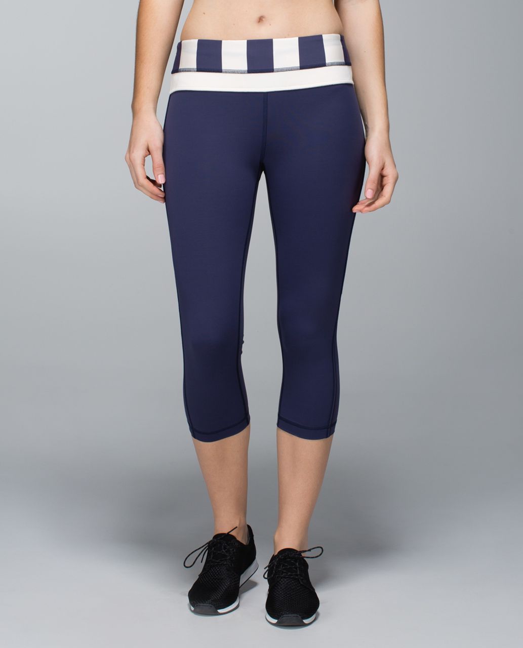 Lululemon Up The Pace Crop - Cadet Blue / Angel Wing / Steep Stripe Cadet Blue Horizontal