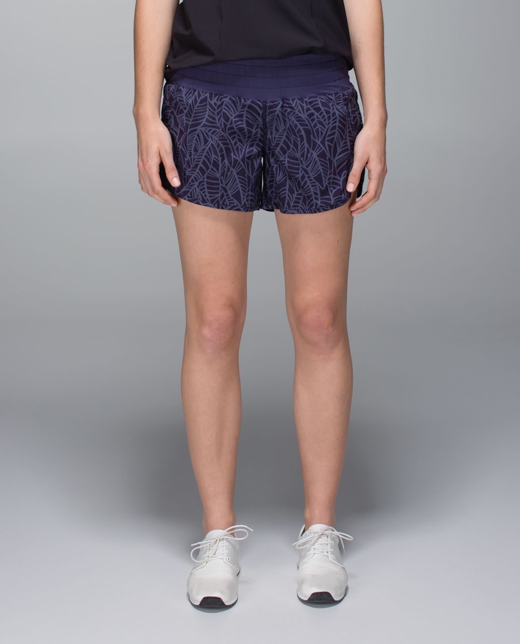 Lululemon Tracker Short II *2-way Stretch - Pretty Palm Cadet Greyvy / Cadet Blue