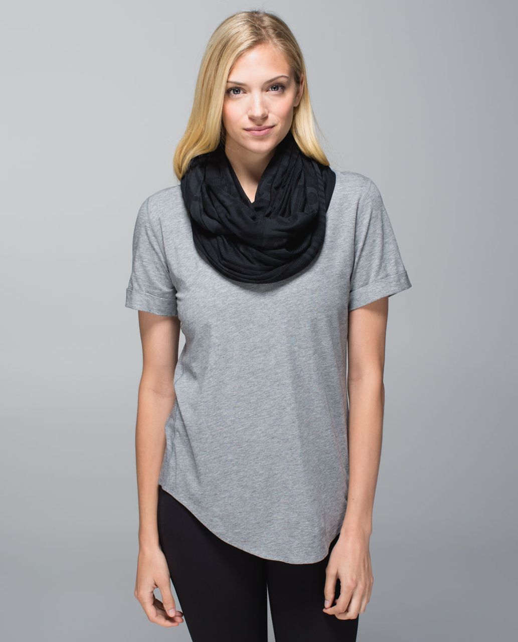 Lululemon Sunny Savasana Scarf - Exploded Manifesto Pop Block Burnout Black