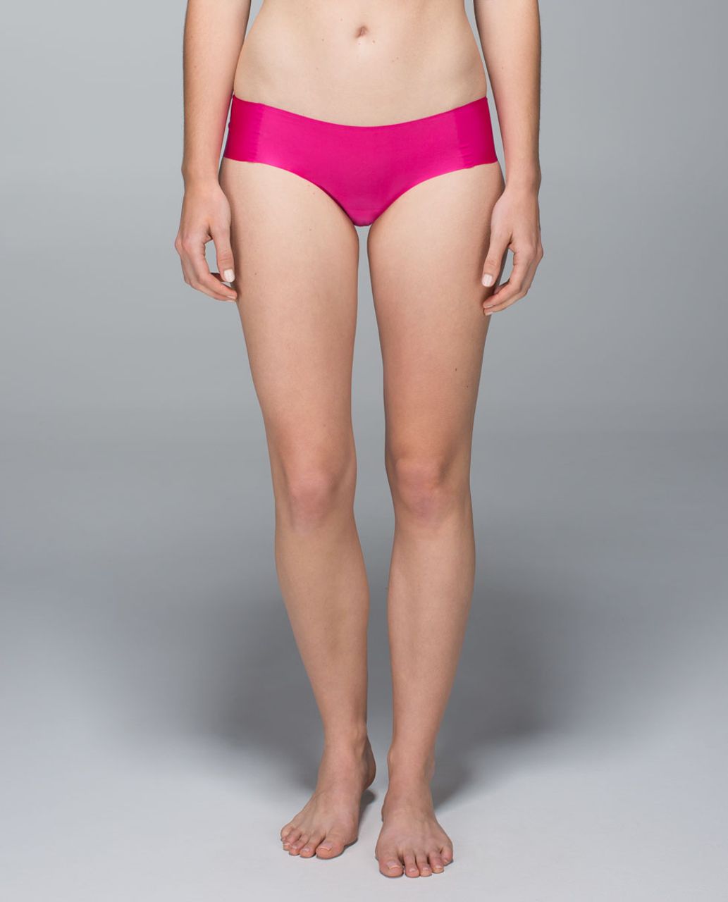 Lululemon Light As Air Hipster - Jewelled Magenta