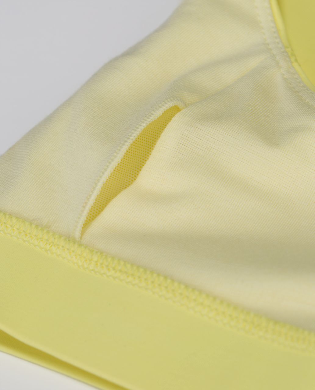 Lululemon Energy Bra - Sheer Lemon