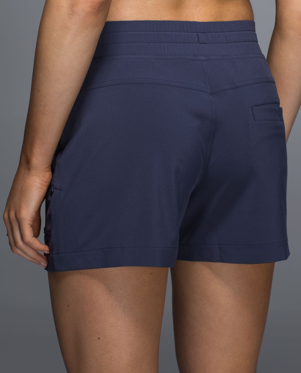 Lululemon Noir Short - Cadet Blue