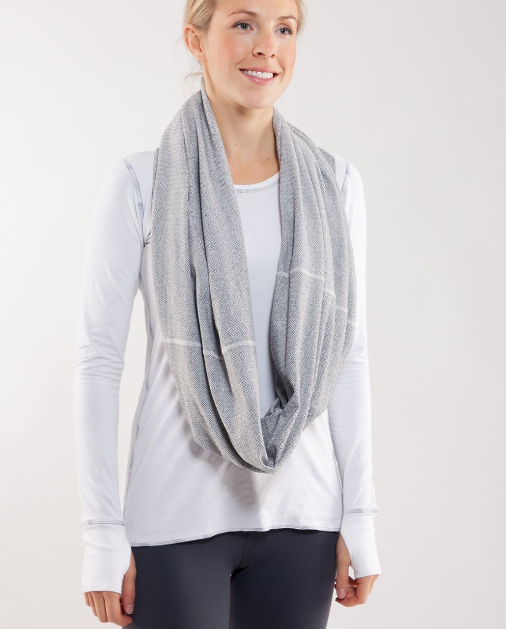 Lululemon Vinyasa Scarf - Heathered Deep Coal / Ghost Herringbone ...