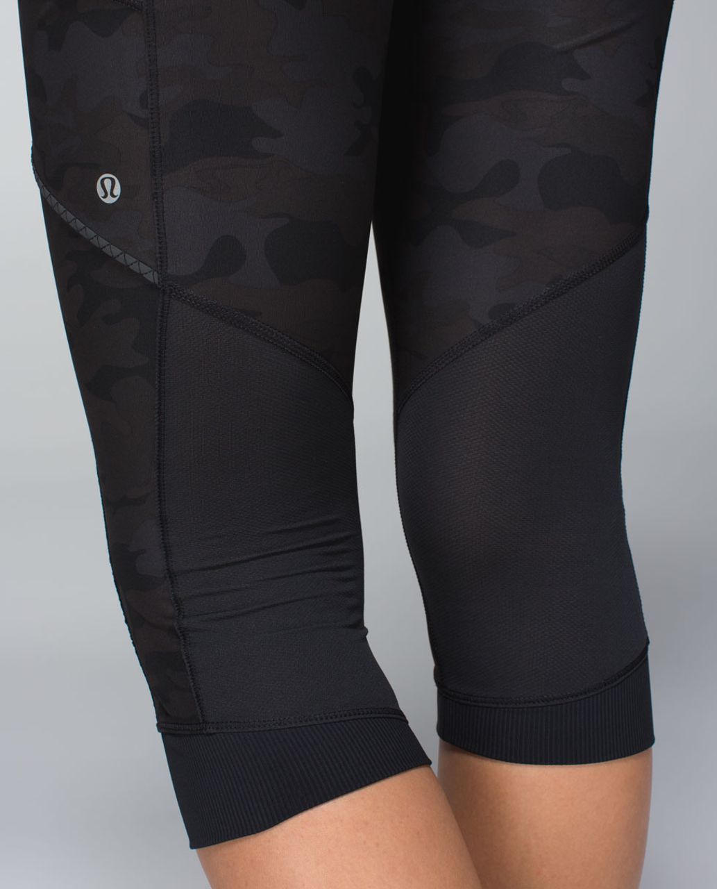 Lululemon Running In The City 7/8 Tight *Full-On Luxtreme - Heathered Net  Pop Black Multi - lulu fanatics