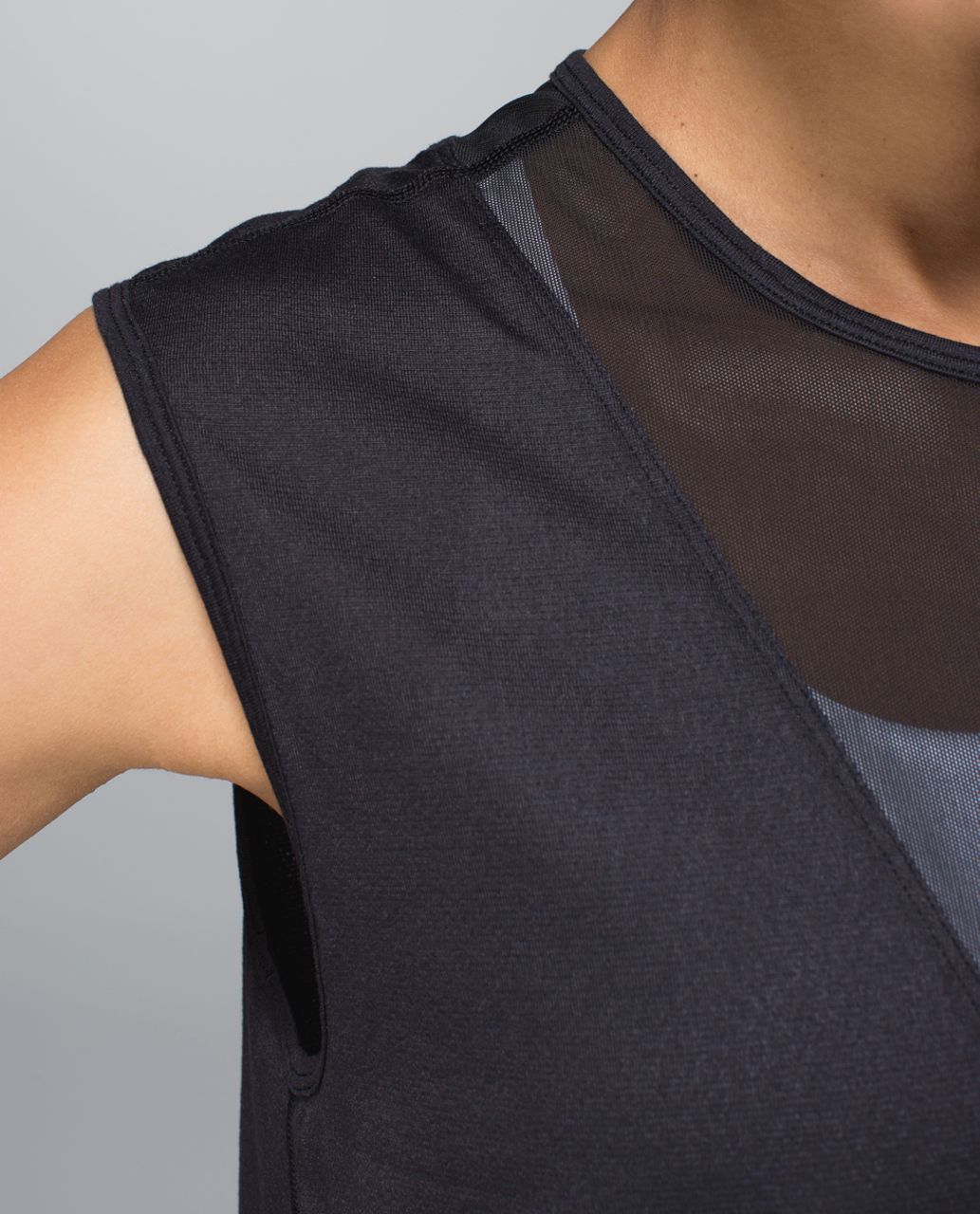 Lululemon Lab Edge Tee - Black