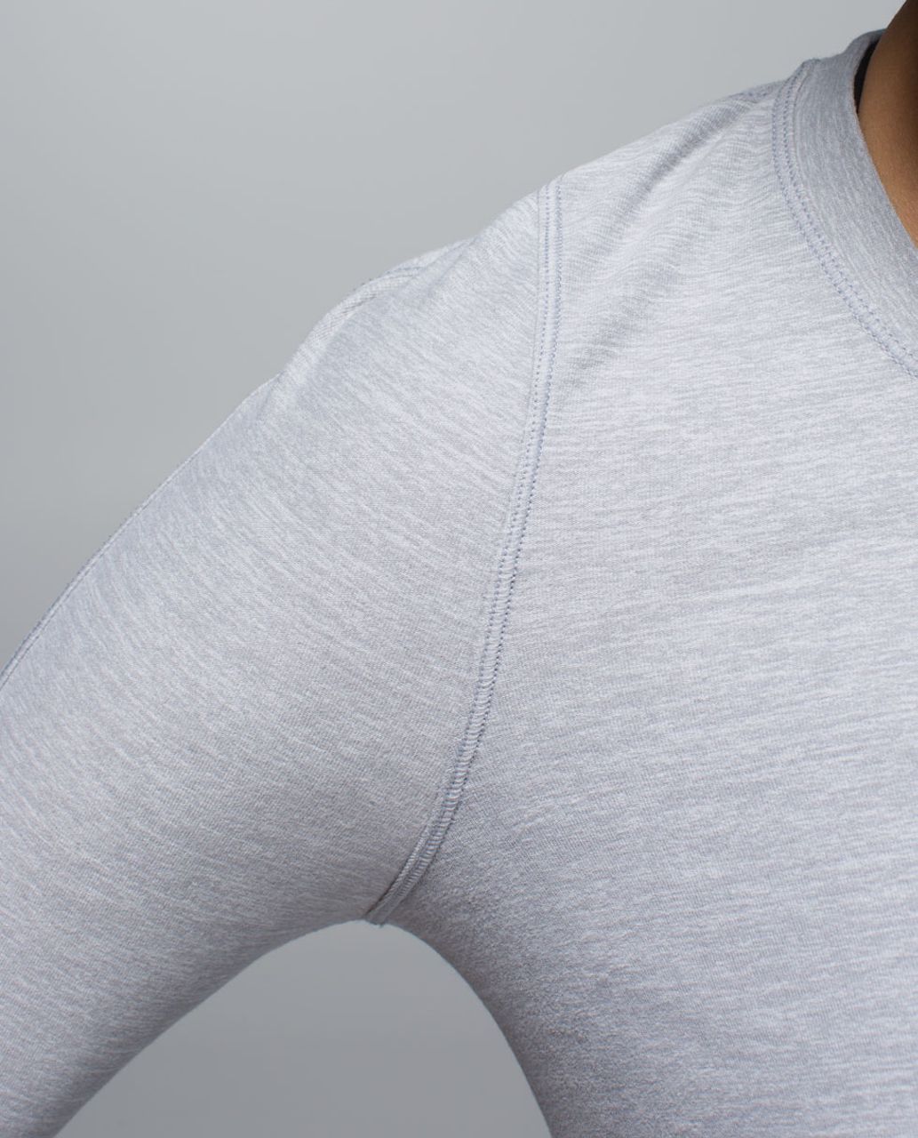 Lululemon Tuck & Flow Long Sleeve - Heathered Medium Grey