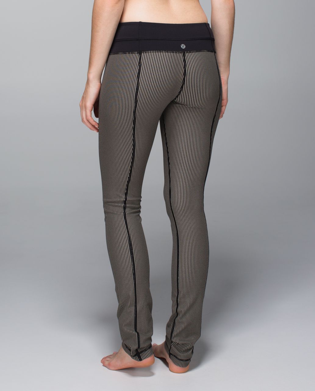 Lululemon Skinny Groove Pant *Full-On Luon - Super Stripe Black Mojave Tan / Mojave Tan / Black