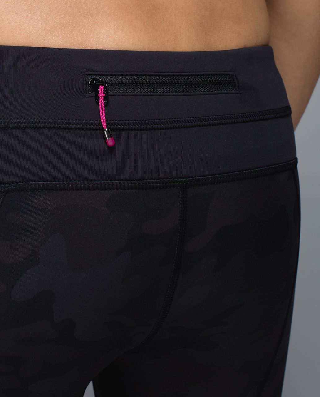 Lululemon Run:  Inspire Crop II *All Luxtreme (Print) - Savasana Camo 20cm New Black / Black