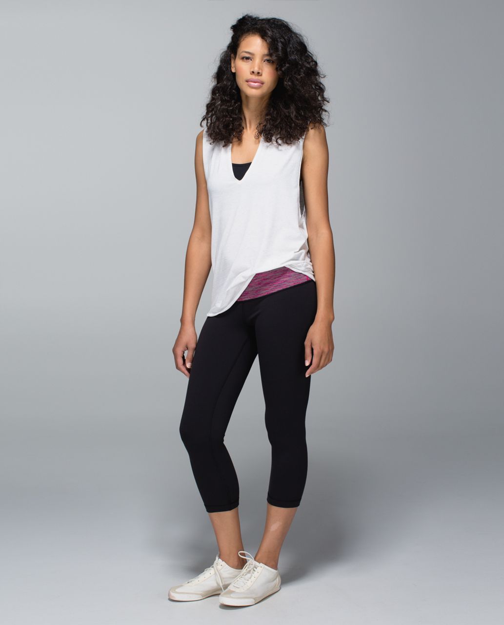 Lululemon Wunder Under Crop *Full-On Luon - Black / Wee Are From Space Jewelled Magenta / Jewelled Magenta