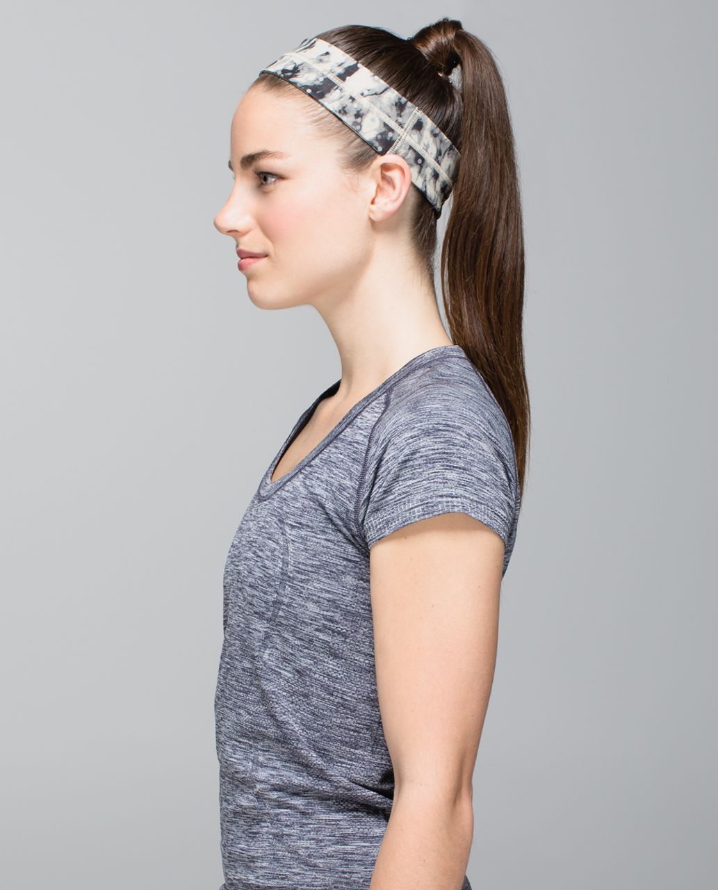 Lululemon Fly Away Tamer Headband *Luxtreme (Reflective) - Great Granite Black Mojave Tan