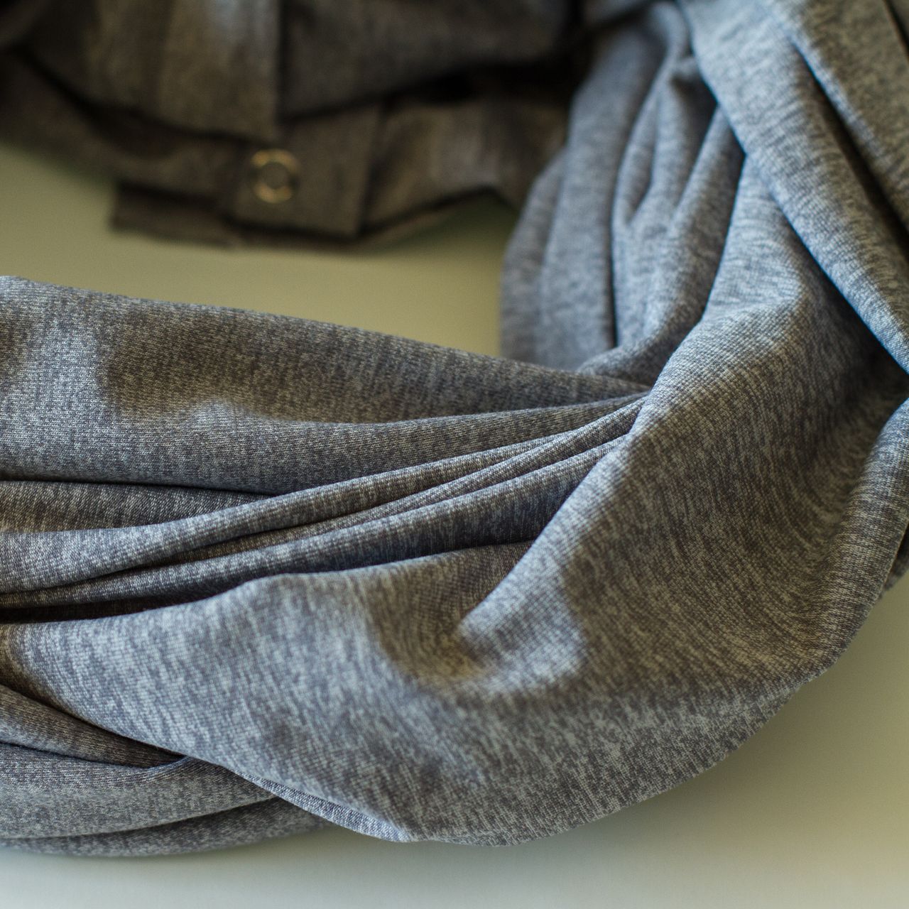 Lululemon Vinyasa Scarf - Heathered Fossil 