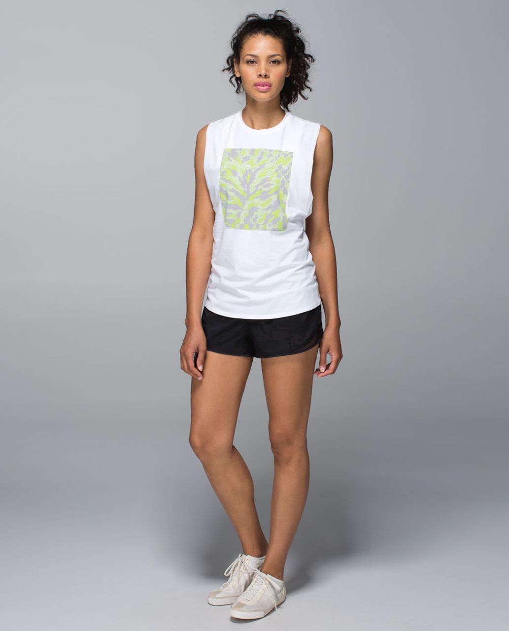 NWT Lululemon Size 10 Muscle Hustle Tee Women Shirt White 