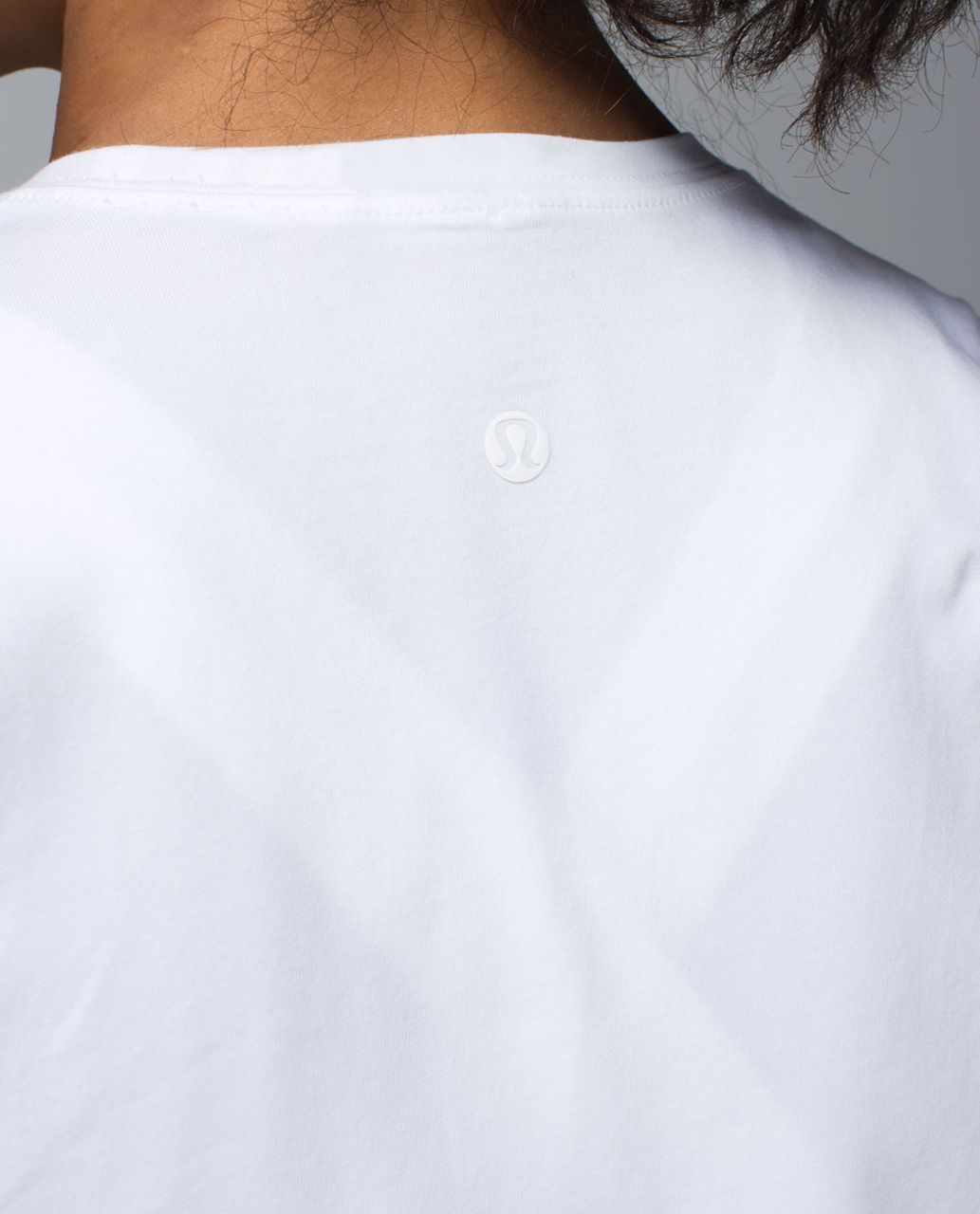 Lululemon Muscle Hustle Tee - White /  Green