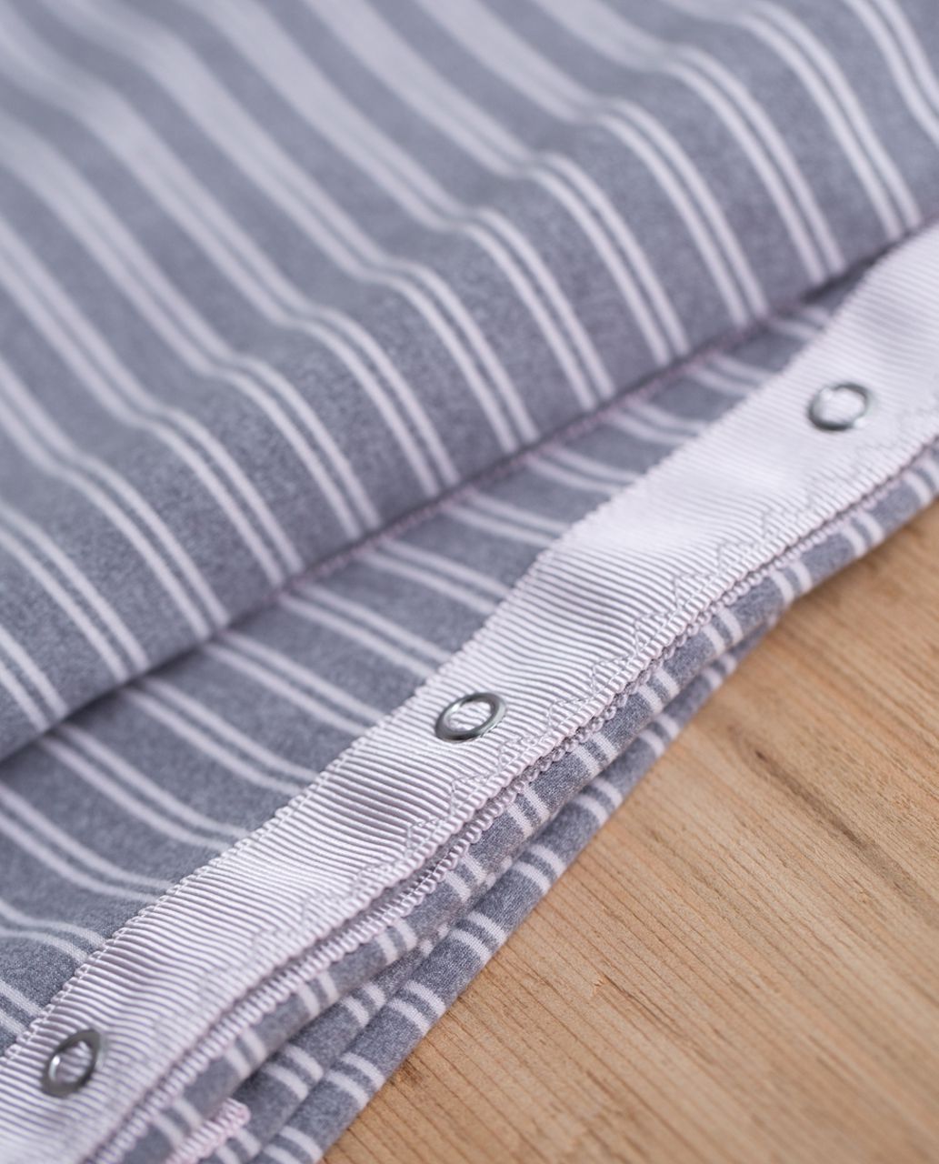 Lululemon Vinyasa Scarf *Rulu - Double Trouble Stripe Lululemon Vinyasa Scarf *Rulu - Double Trouble Stripe