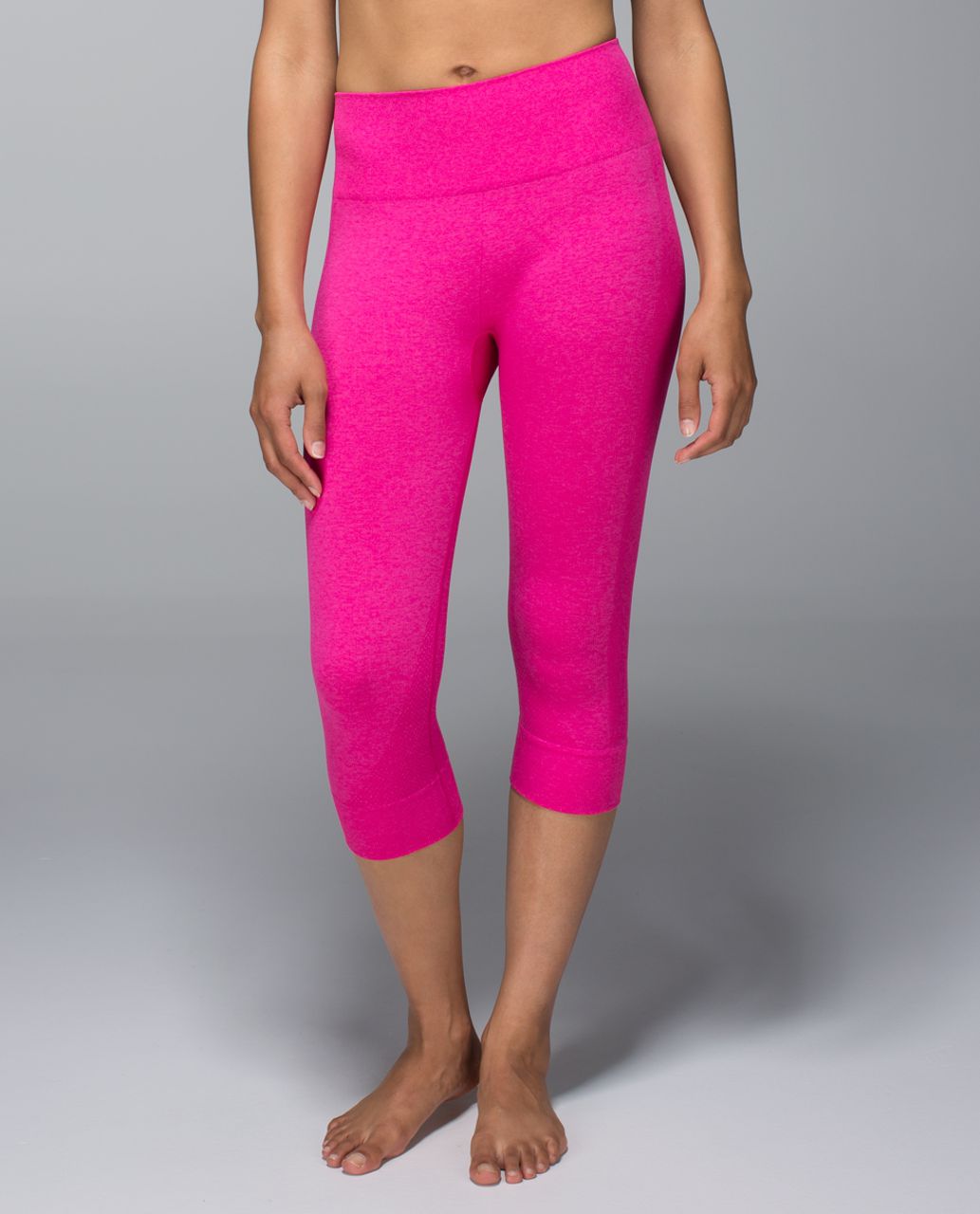 Lululemon Seamlessly Street Crop - Jewelled Magenta