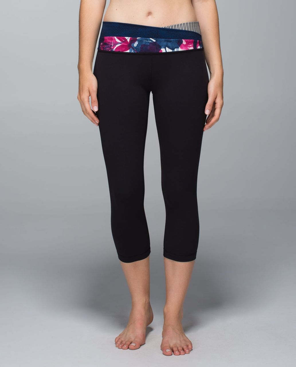 Lululemon Astro Wunder Under Crop II - Black / Sashico Cross Inkwell Rugged Blue / Inky Floral Ghost Inkwell Bumble Berry