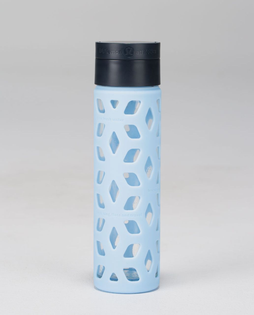 Lululemon Pure Focus Glass Water Bottle - Blue Calm / Inkwell - lulu  fanatics