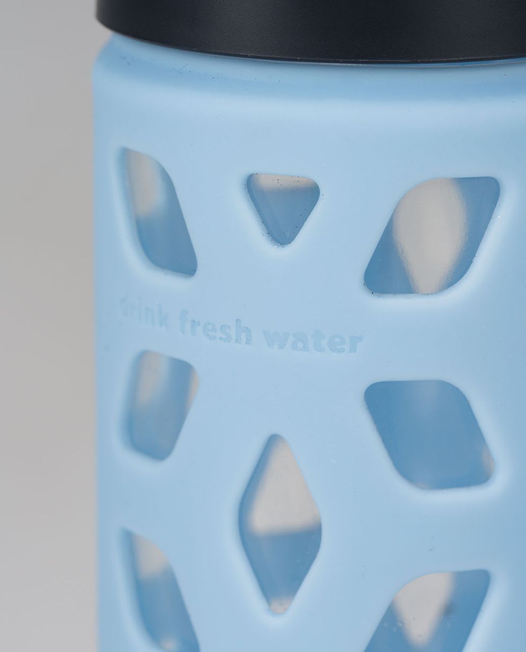 Lululemon Pure Focus Glass Water Bottle - Blue Calm / Inkwell