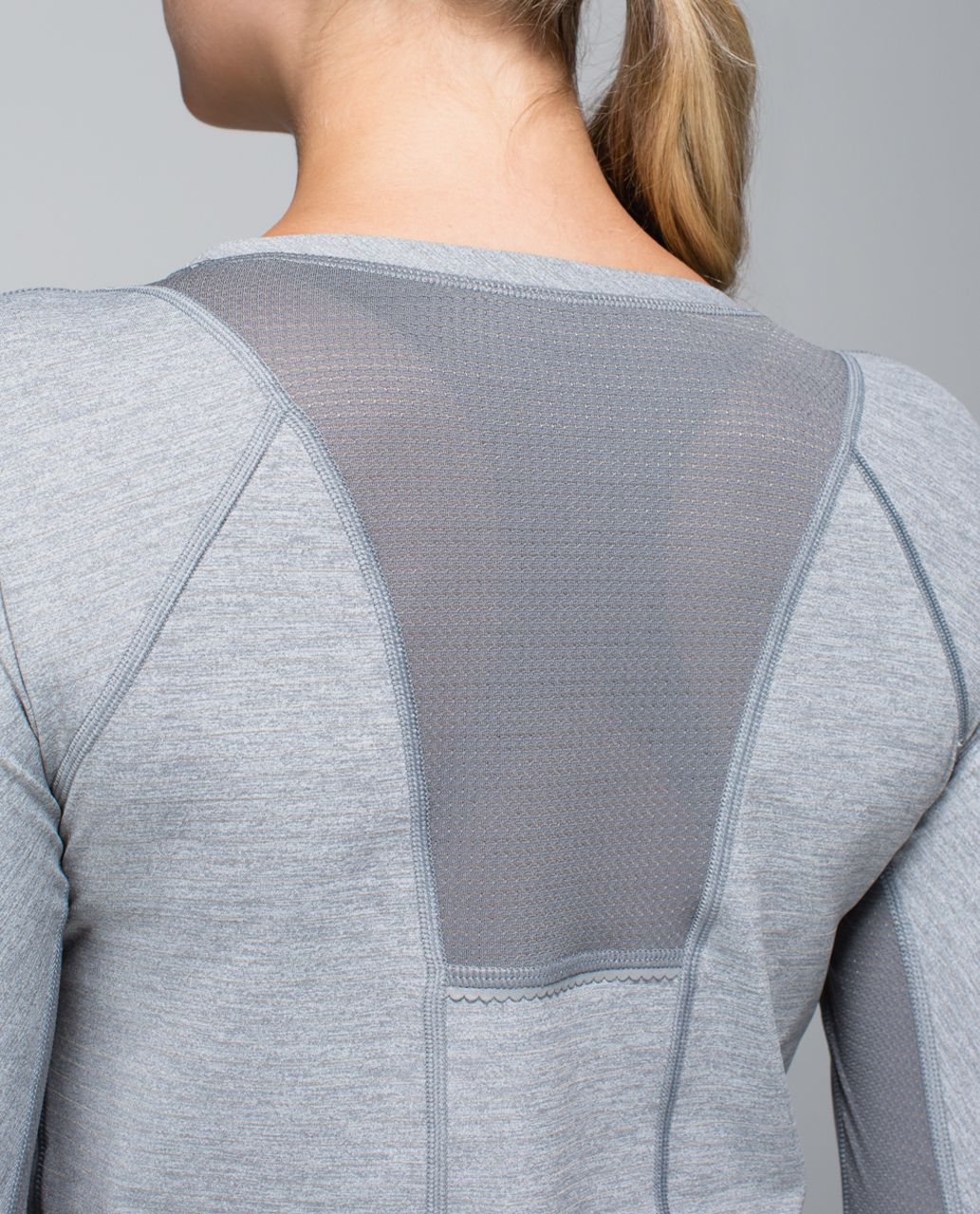 Lululemon Run For Gold Long Sleeve - Heathered Slate