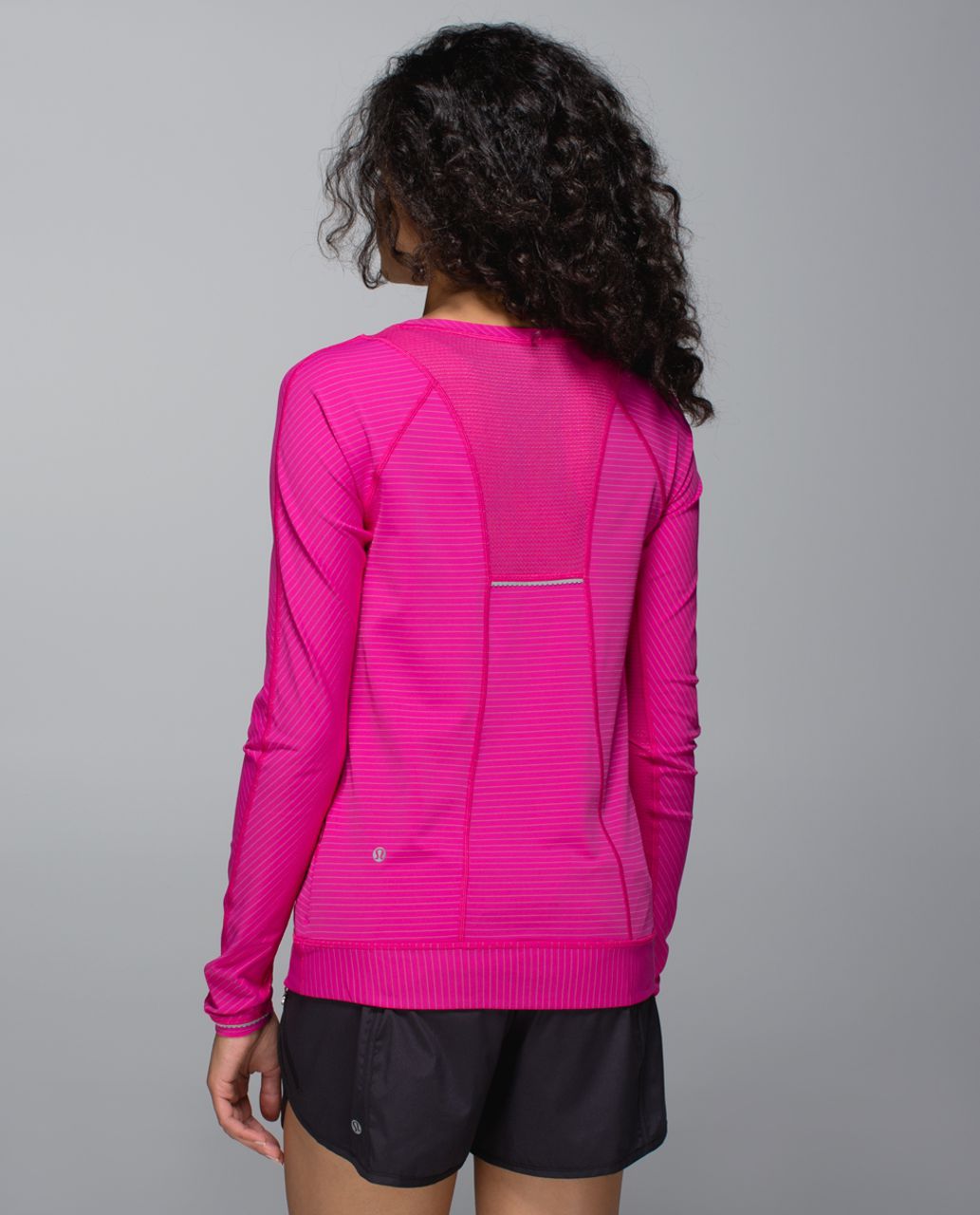 Lululemon Run For Gold Long Sleeve - Jewelled Magenta