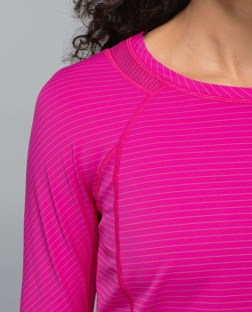 Lululemon Run For Gold Long Sleeve - Jewelled Magenta